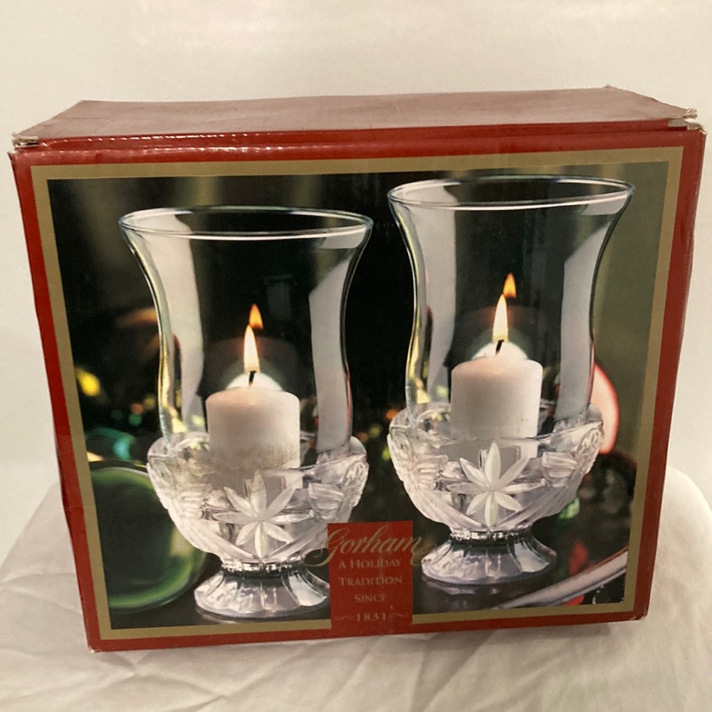 Gorham Angels Of Peace Hurricanes, Set Of 2 (Includes 2 Candels)